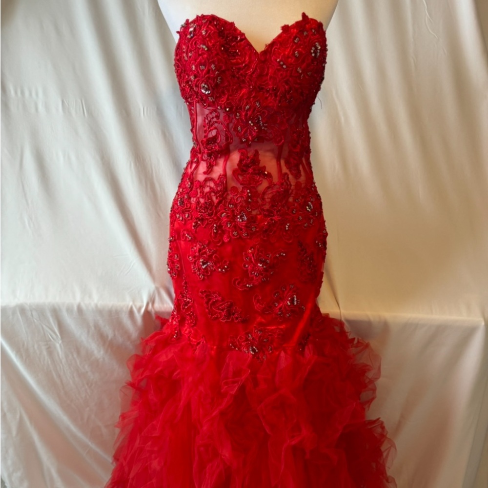 Prom dress. Size 8.